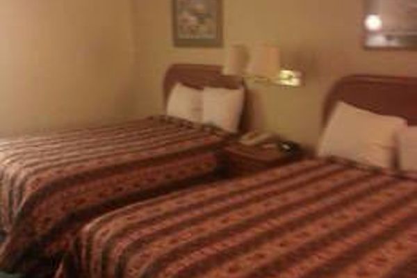 Manor Inn (Kilgore)